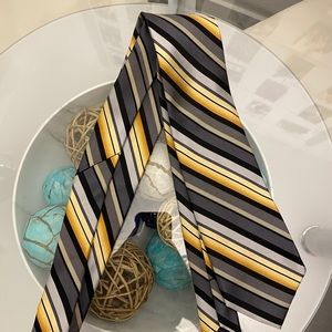 Croft and Barrow Men’s Tie